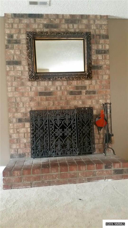 7225 Gemstone Dr