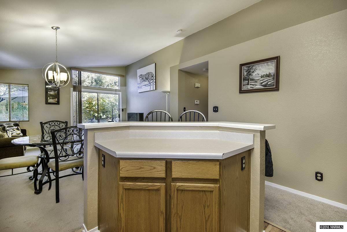 6821 Sonterra Ln