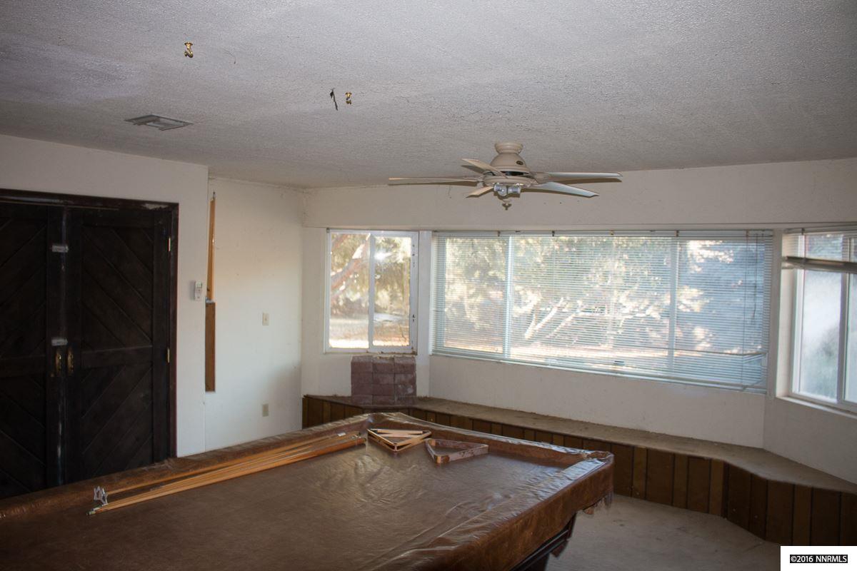 3527 Arcadia Dr
