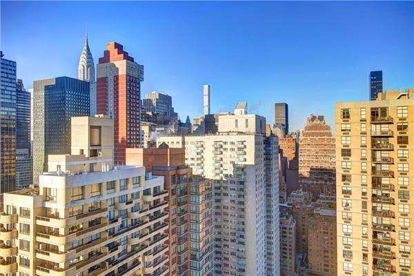 330 E 38th St #7Q