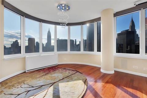 591 Third Ave #10A