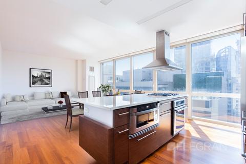 591 Third Ave #10A