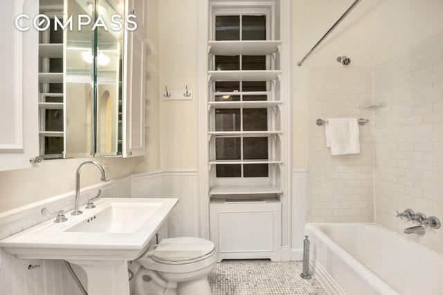 55 E 76th St #1-C