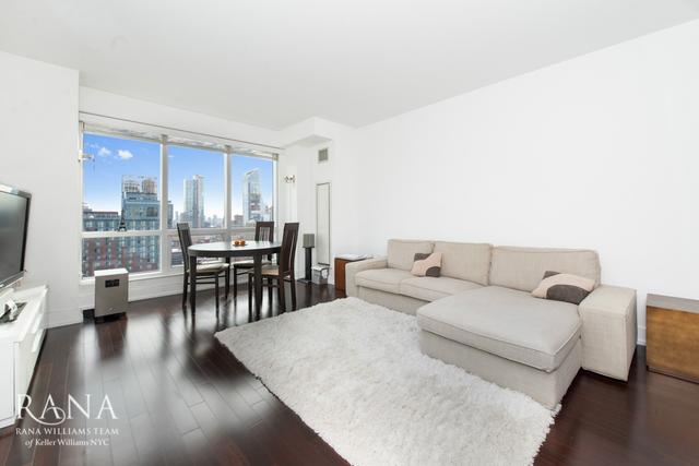 1600 Broadway #19E