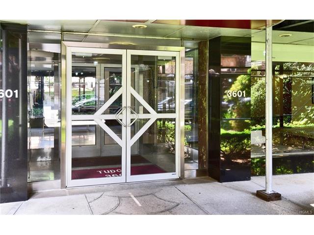 3206 Fairfield Ave #5E