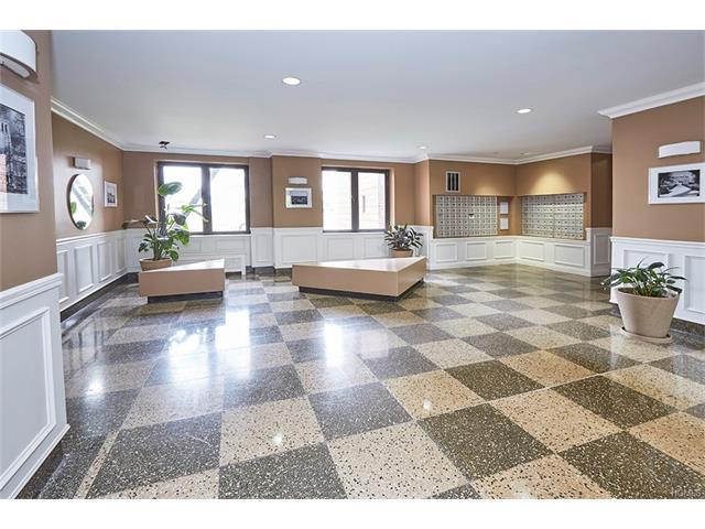3206 Fairfield Ave #5E