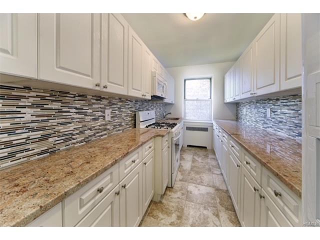 474 W 238th St #6A