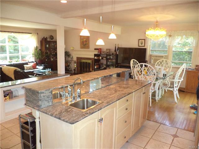 11 Bramblebrook Rd