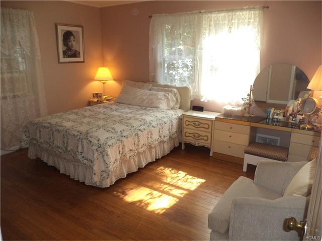11 Bramblebrook Rd
