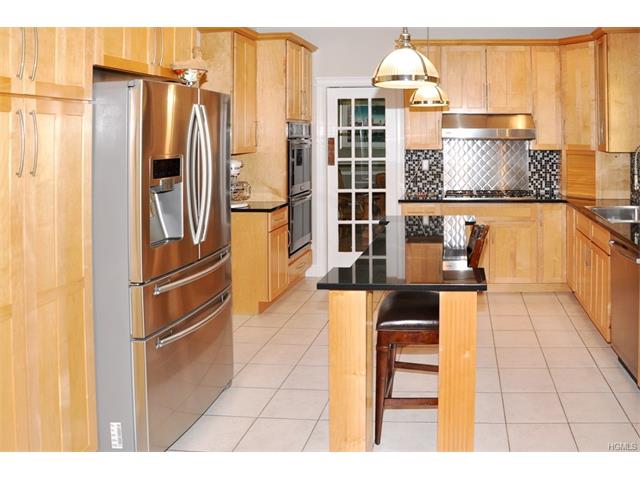 8 Cameo Ct