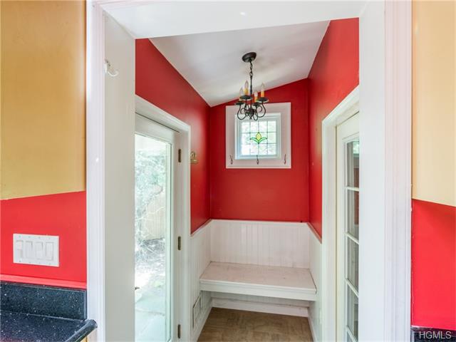 For Sale: 2 Plymouth Rd Chappaqua, NY 10514