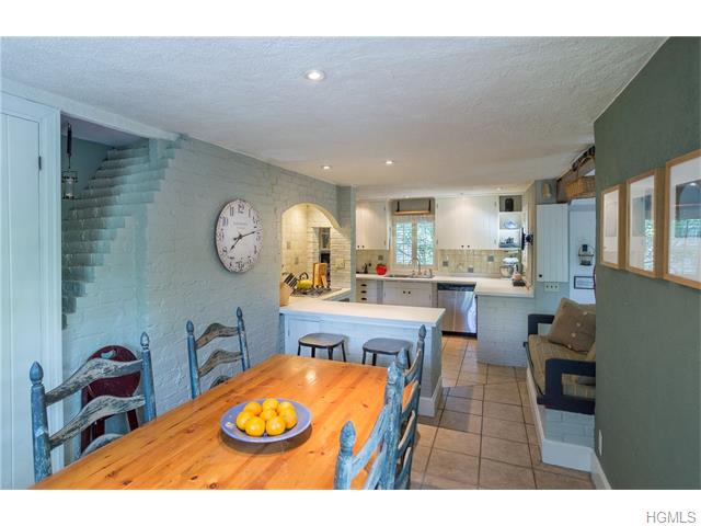 For Sale: 6 Glengary Rd Croton On Hudson, NY 10520