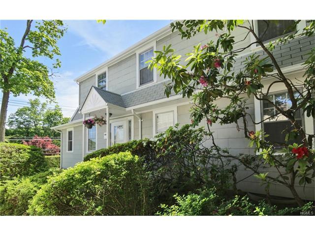 28 Rochambeau Ave