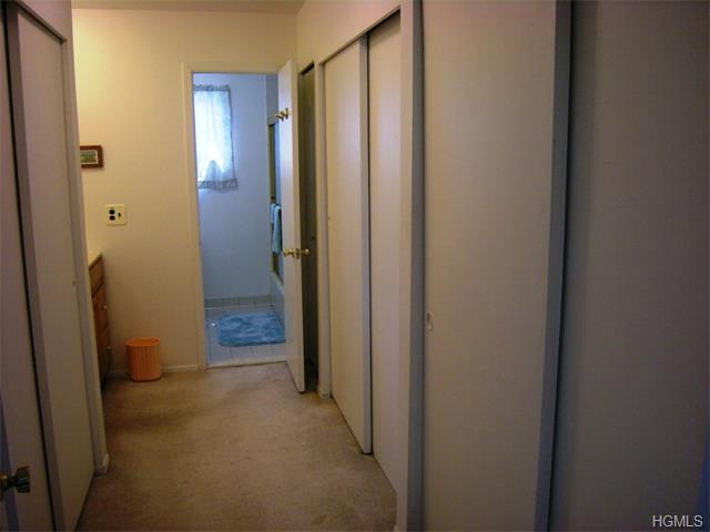 For Sale: 6 Boulder Ln Goldens Bridge, NY 10526