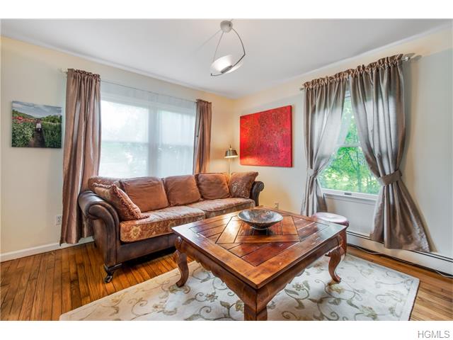 For Sale: 11 Pleasant St Katonah, NY 10536
