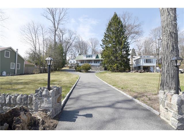 14 Gleneida Blvd