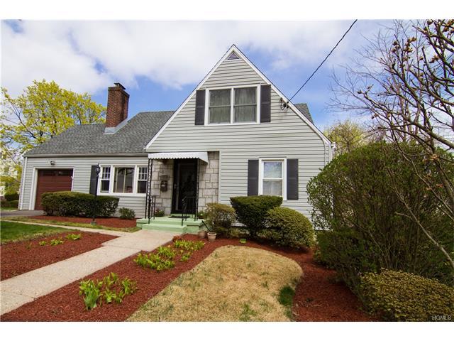 219 N Barry Ave
