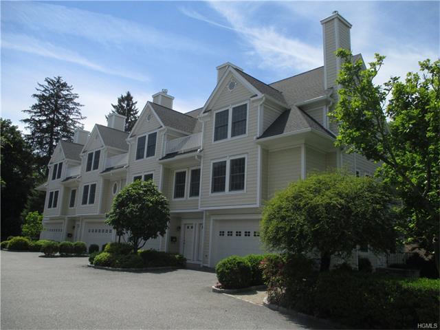 1407 Regent Dr