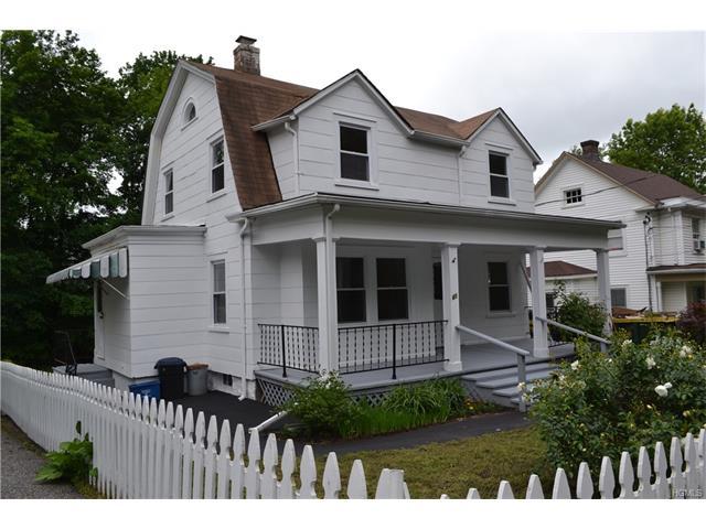 1407 Regent Dr