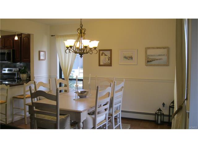 8 Brooke Club Dr #4