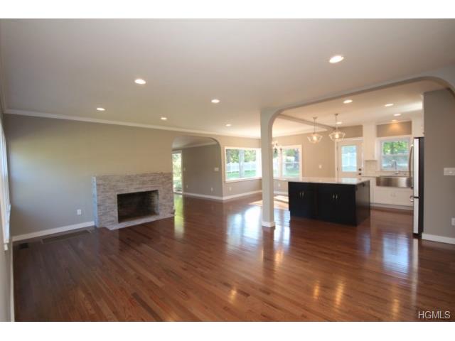1 Ridgeview Dr