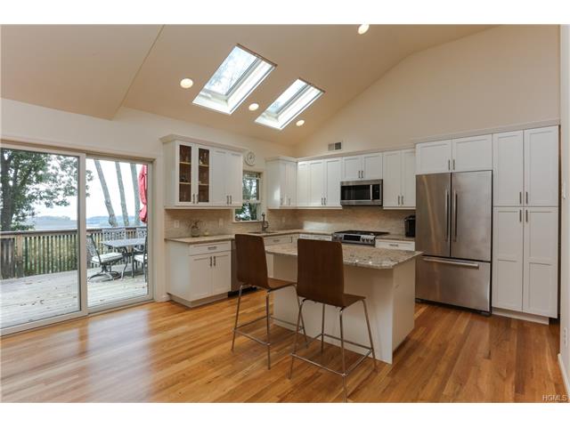 133 Cedar Ln