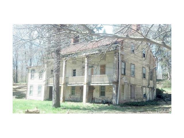 3 Adrian Ct #A