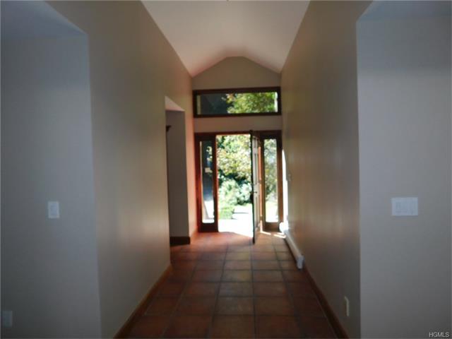5 Banks Hill Rd