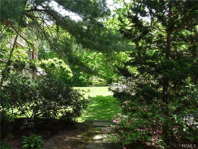 For Sale: 56 Greenway Cir Port Chester, NY 10573