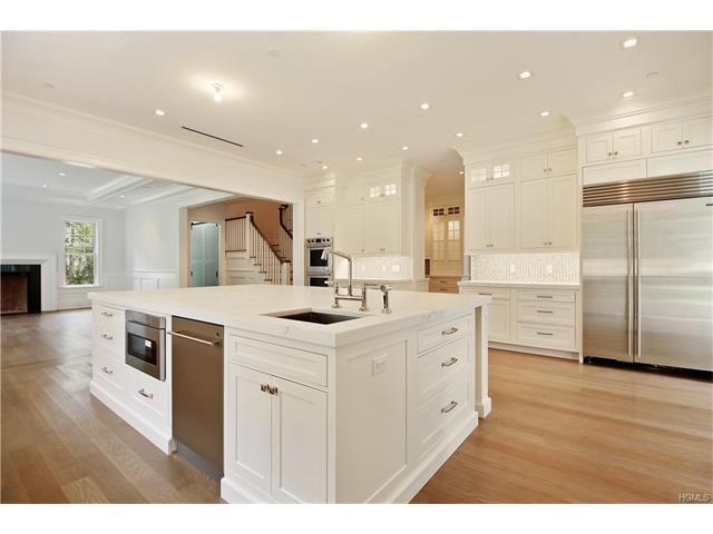 3 Beverly Rd