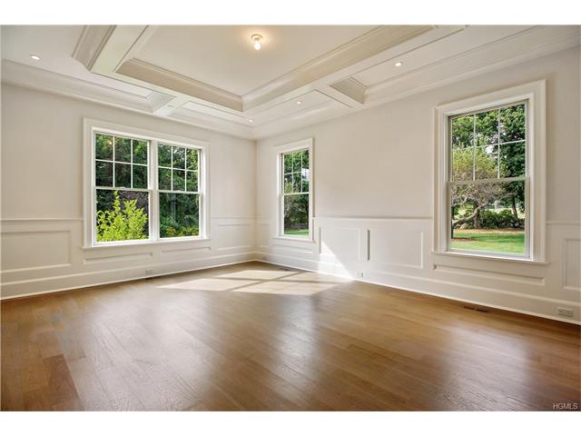 3 Beverly Rd