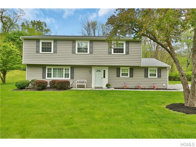 For Sale: 11 Kenneth Dr Putnam Valley, NY 10579