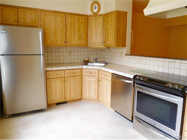 For Sale: 11 Jackson Ave #APT 37 Scarsdale, NY 10583