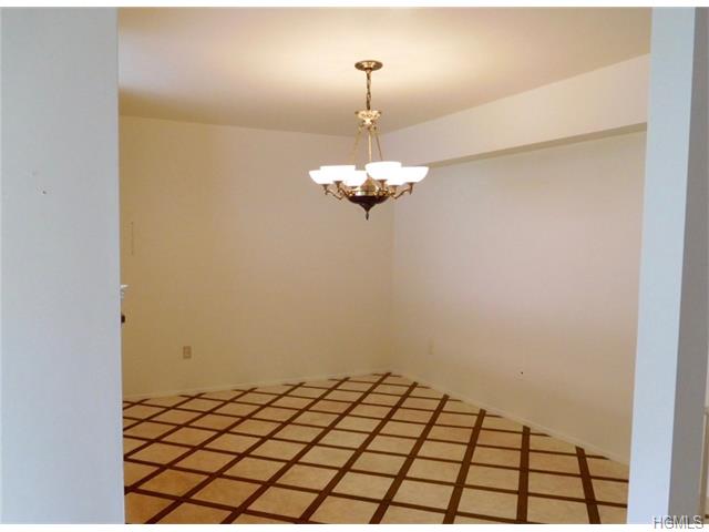 For Sale: 11 Jackson Ave #APT 37 Scarsdale, NY 10583
