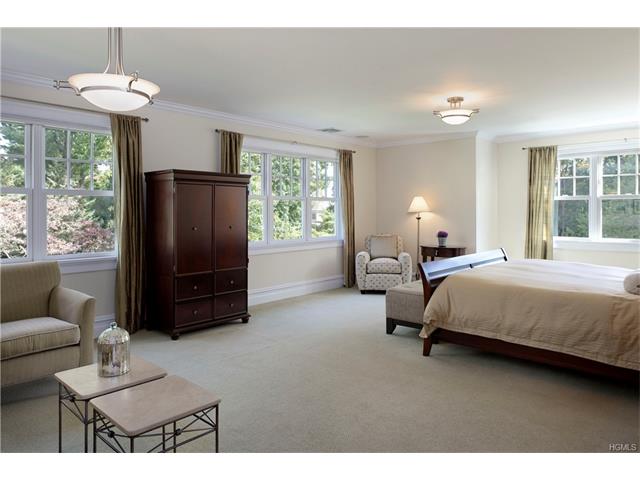 11 High Point Ter