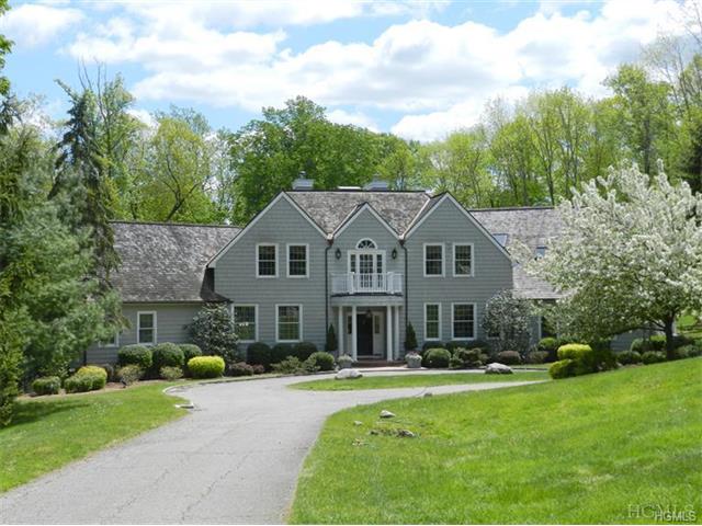 25 Waccabuc River Ln