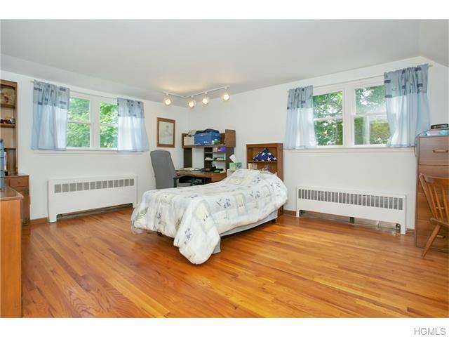 For Sale: 3 E Maple St Valhalla, NY 10595