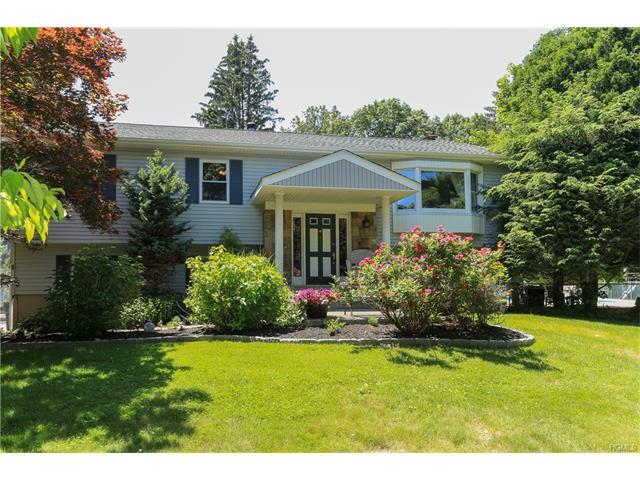 241 Maple Brook Ct