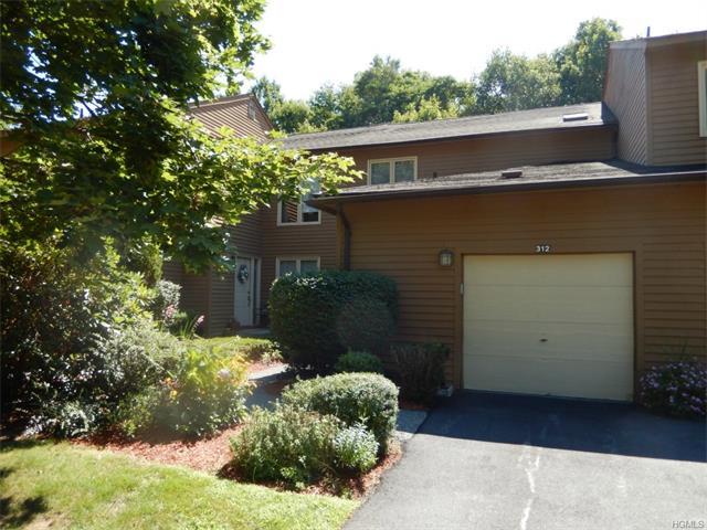 241 Maple Brook Ct