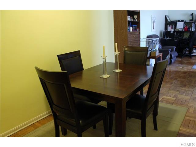 For Sale: 2 Windsor Ter #1F White Plains, NY 10601