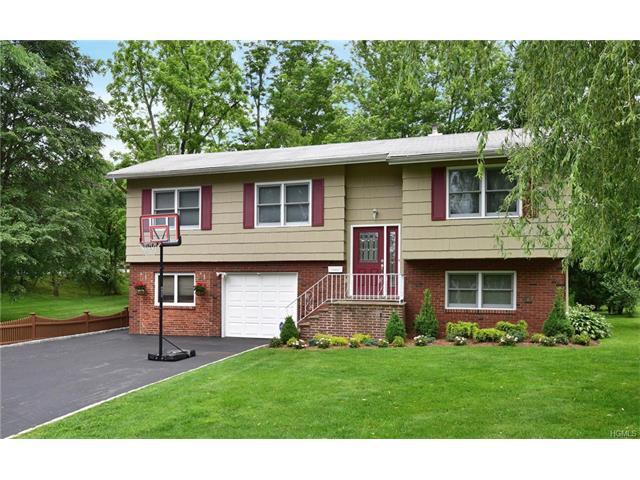 16 Sammis Ln