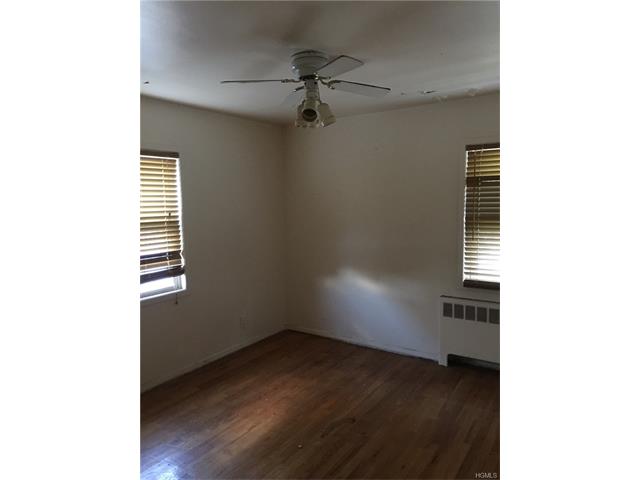 42 Lennon Ave