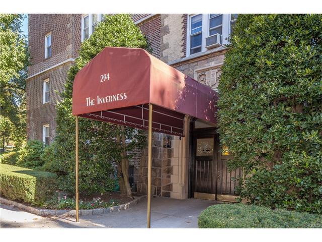 26 W Pondfield Rd #3E