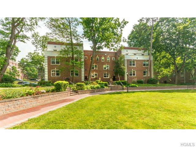 For Sale: 7 Sunnybrook Rd #APT 3A Bronxville, NY 10708
