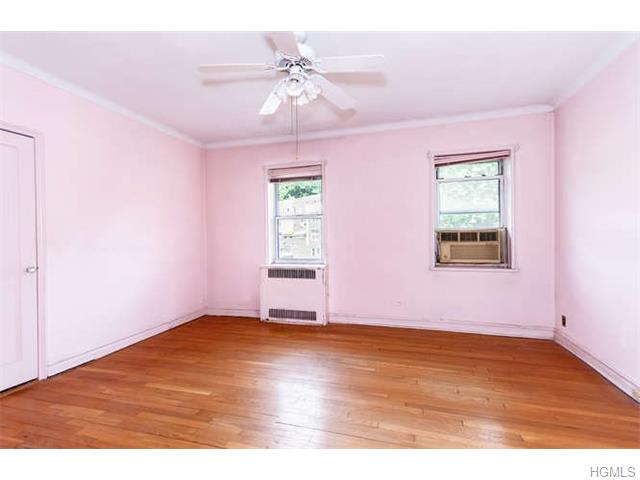 For Sale: 7 Sunnybrook Rd #APT 3A Bronxville, NY 10708