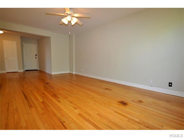 For Sale: 1 Georgia Ave #APT 5A Yonkers, NY 10710