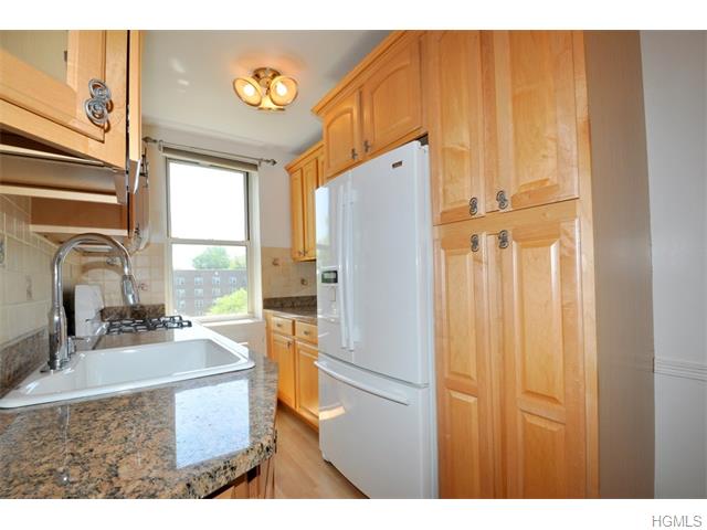 For Sale: 1 Georgia Ave #APT 5A Yonkers, NY 10710