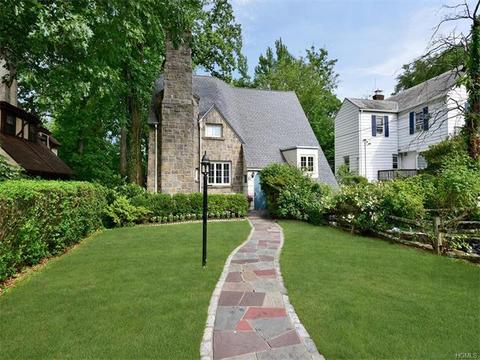 240 Hamilton Ave