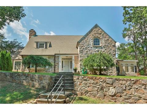 240 Hamilton Ave