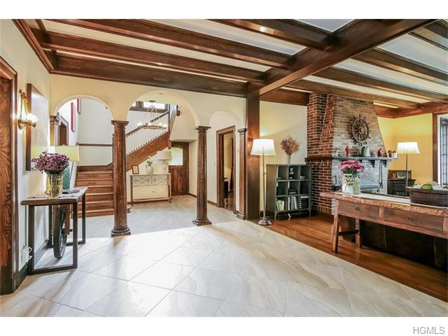 154 Neptune Ave